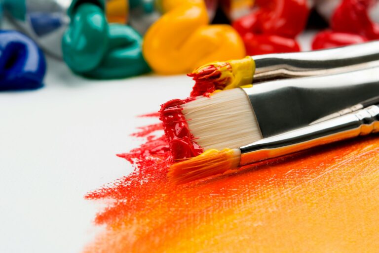 Which Tools Are Needed for a Perfect Deck Paint Job?